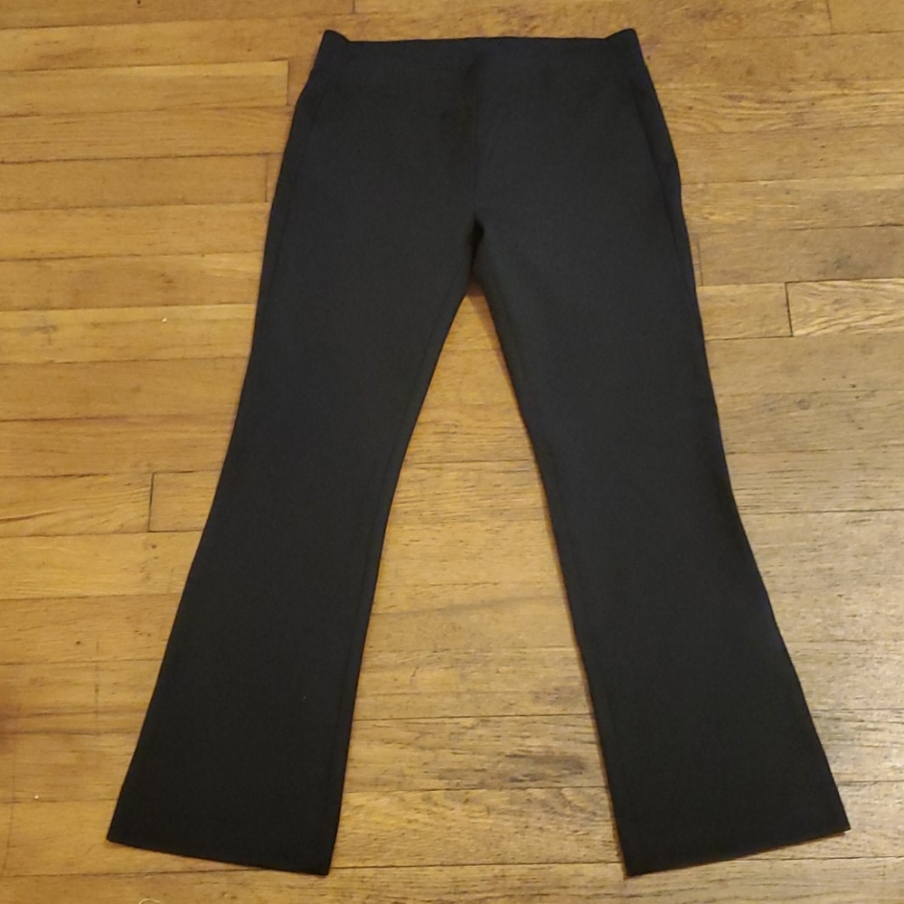 LOFT Black cropped boot cut stretch pants